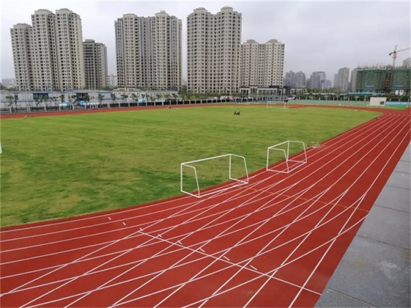 长沙市塑胶跑道翻新塑胶跑道材料 - 方案